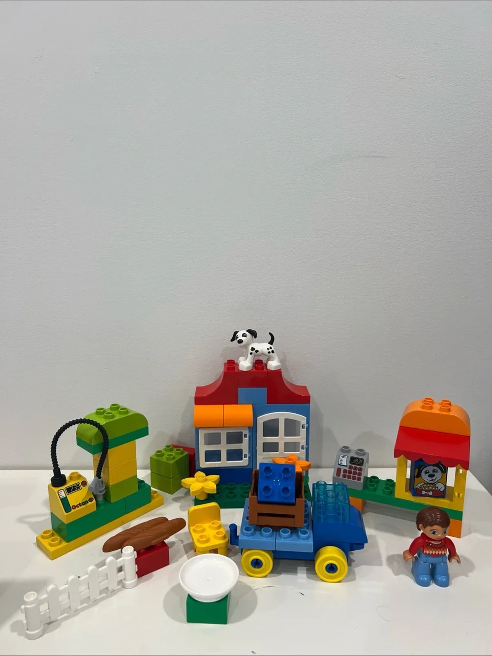 LEGO DUPLO Starter Bundle - My First Build 4631 - Town Playset - Dog Car Women
